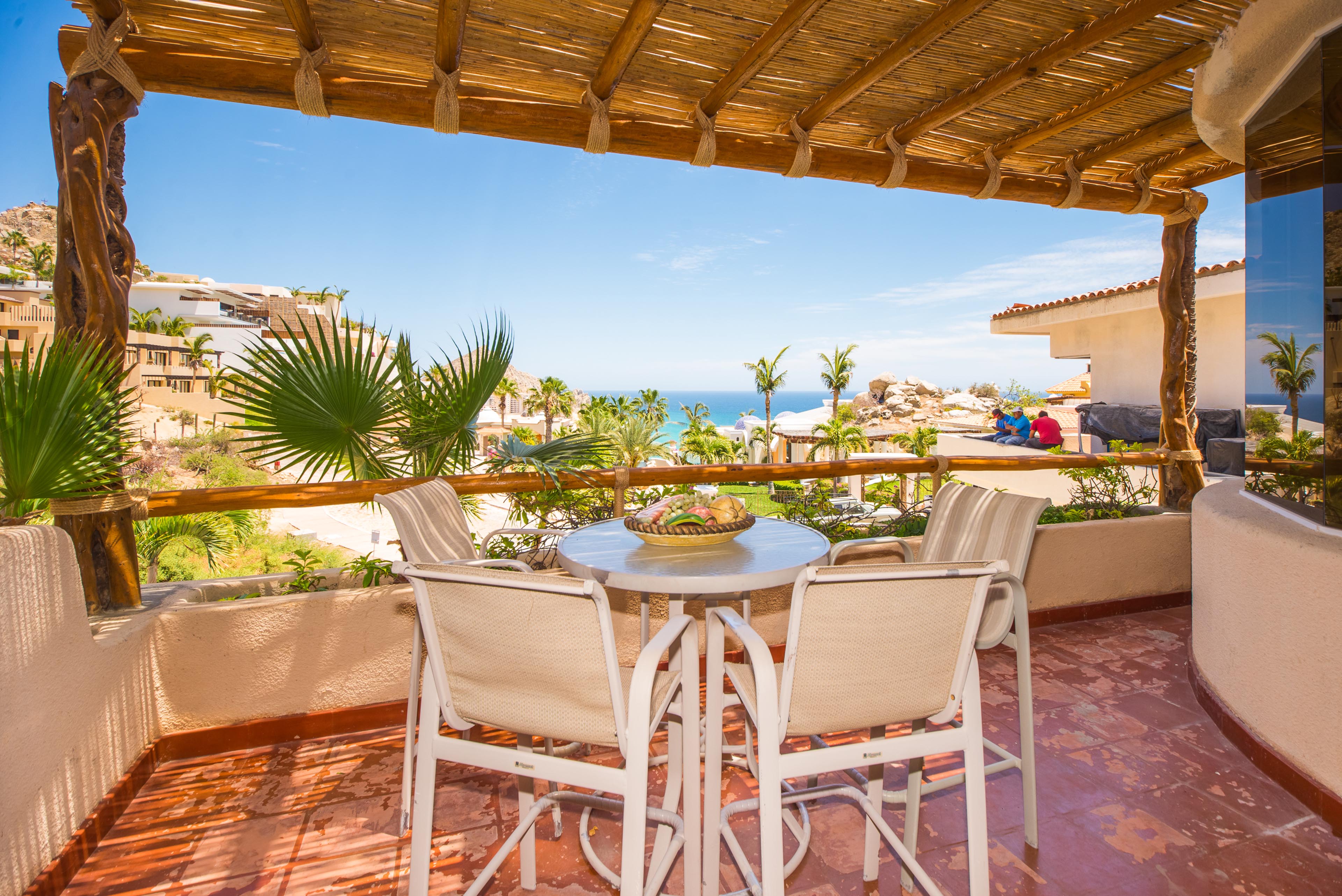 Four Bedroom Villa for the Family!